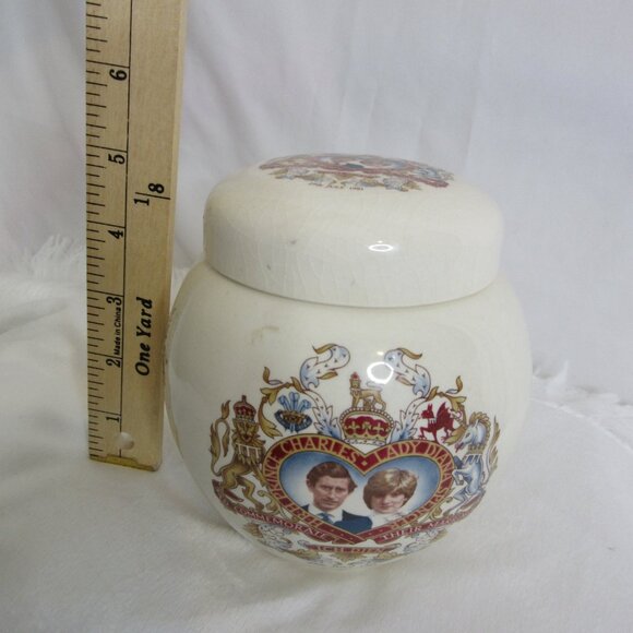 Sadler England Tea Caddy Charles and Diana Royal Wedding Ceramic 1981 Jar Lid - Picture 4 of 8